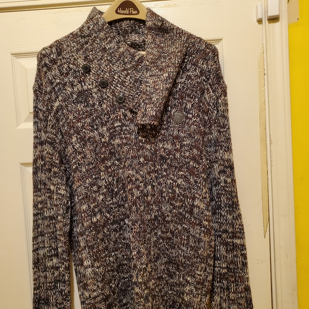 A man's sweater